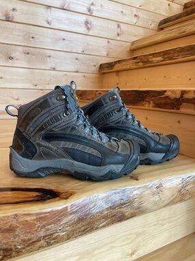 Keen hiking boots